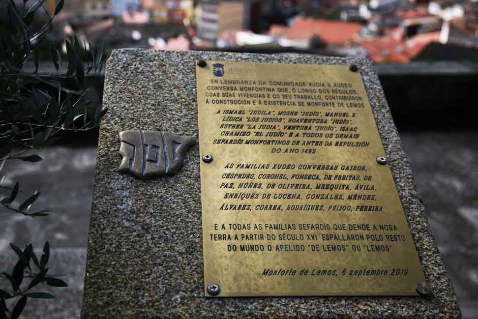 La periodista Manena Munar nos narra su viaje por Monforte de Lemos, Ribadavia y Tui, las ciudades gallegas de la Red de Juderías de España.