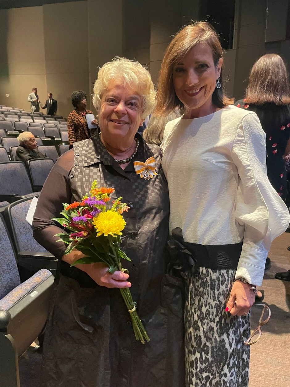 Doreen Alhadeff, Embajadora Honorífica de la Red de Juderías, condecorada con la Real Orden de Isabel la Católica
